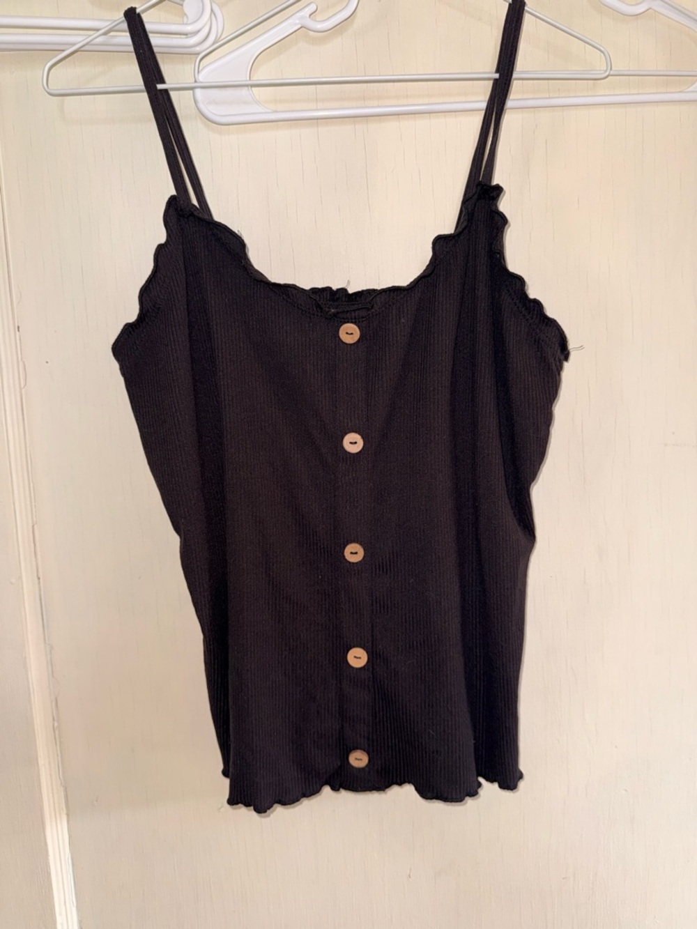 No Boundaries Black Ribbed Button-Front Cami with Lettuce Edge